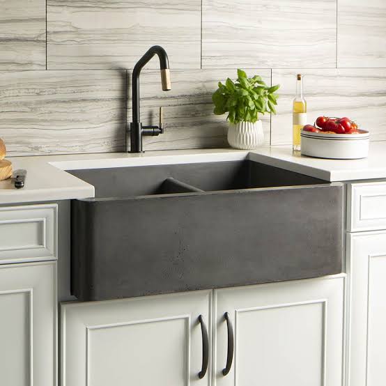 Upgrade your Traditional Kitchen with Farm Sinks for Kitchens