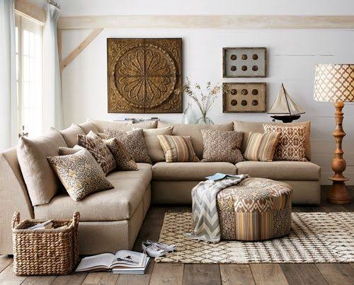 What Country Living Room Furniture Provides an Authentic Country Feel